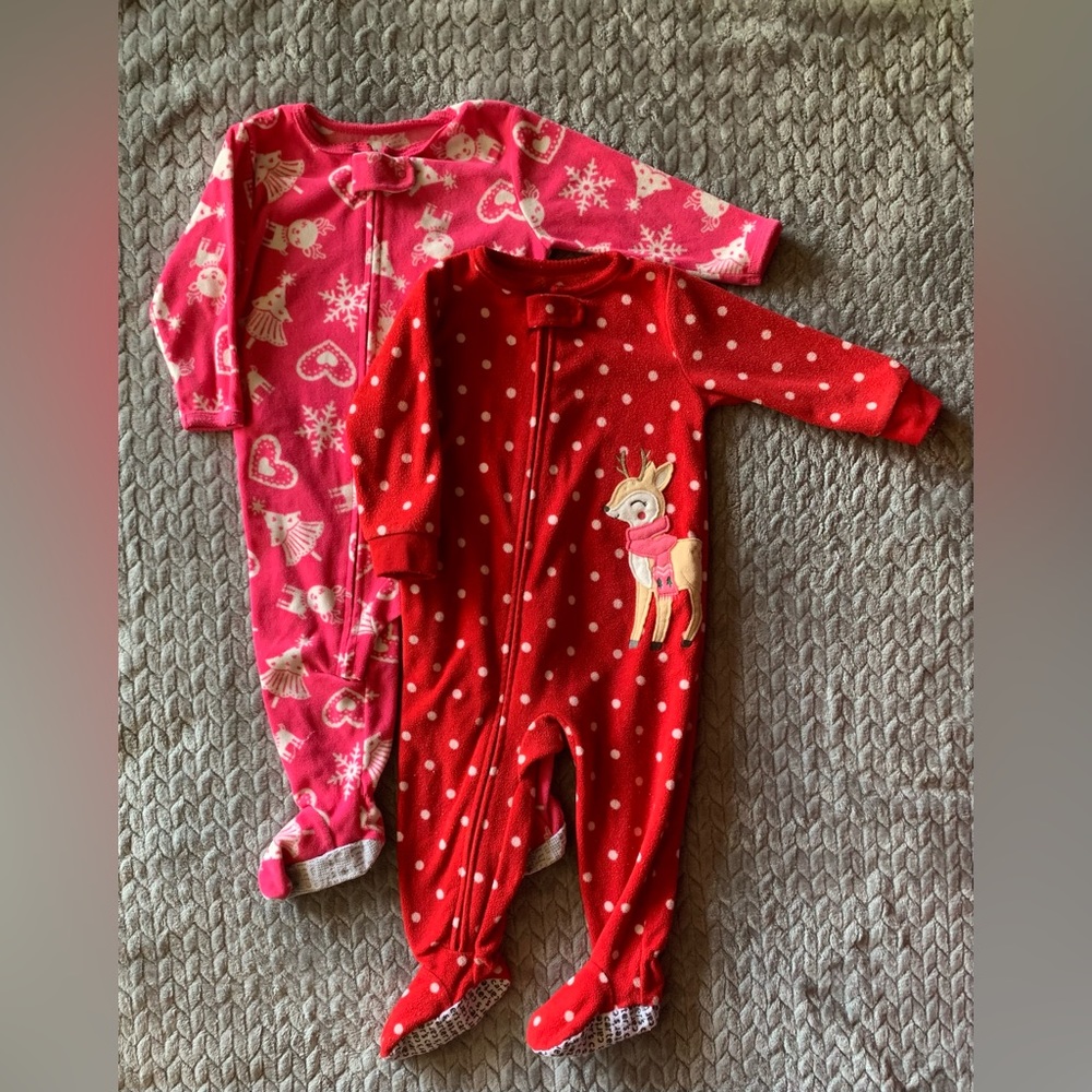 🎄🦌Reindeer Fleece Footie 2 Pack from Carters in 12M